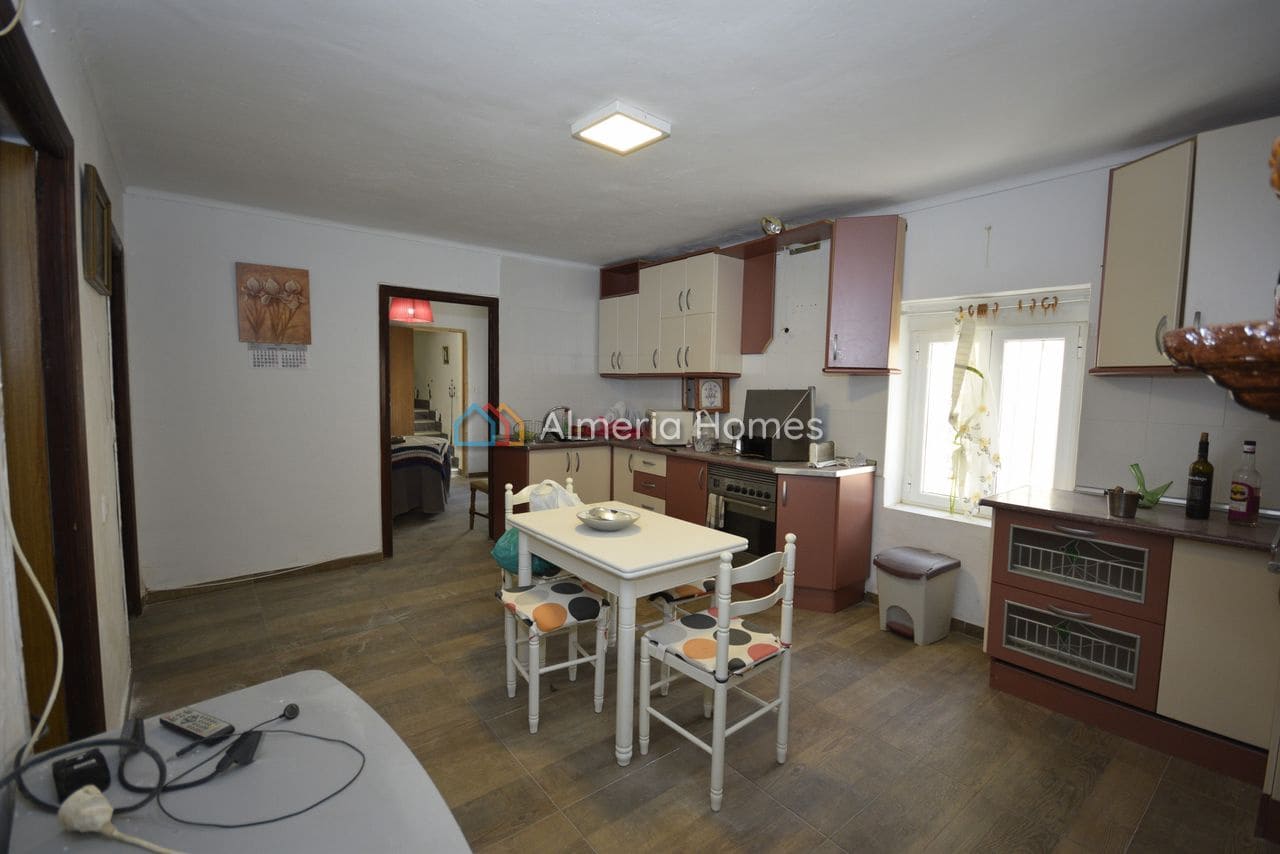 5 sypialnia Dom na sprzedaż w Oria - 69 995 € (Ref: 8807340)