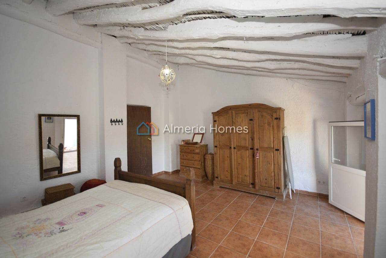 4 soveværelse Byhus til salg i Seron - € 58.000 (Ref: 8820878)