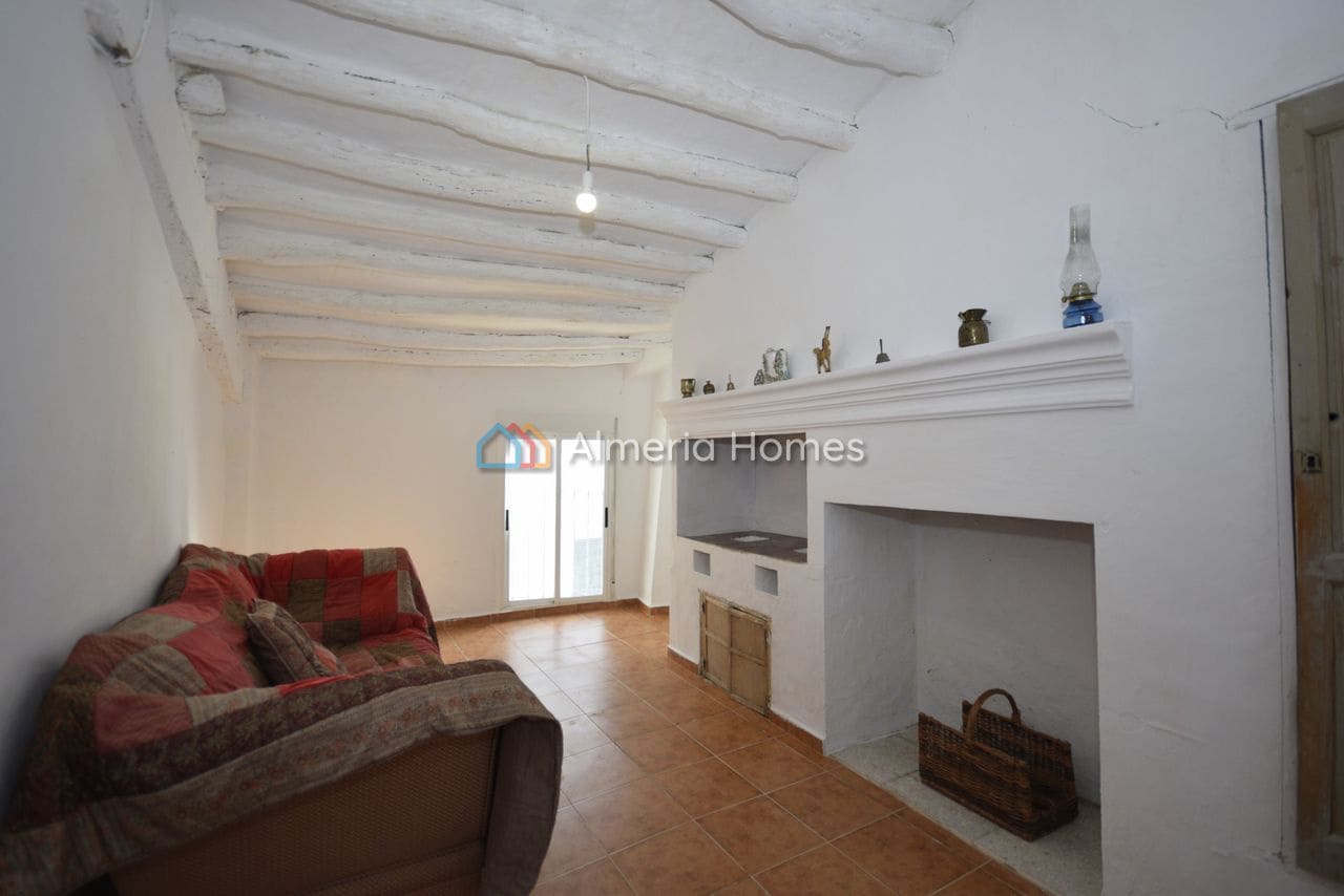 4 soveværelse Byhus til salg i Seron - € 58.000 (Ref: 8820878)