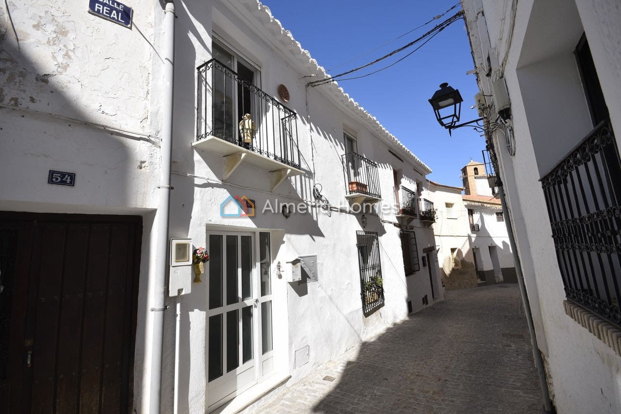 4 soveværelse Byhus til salg i Seron - € 58.000 (Ref: 8820878)