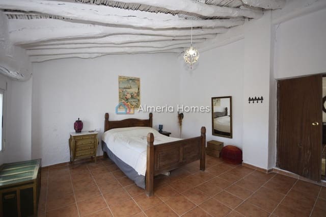 4 soveværelse Byhus til salg i Serón - € 58.000 (Ref: 8820878)