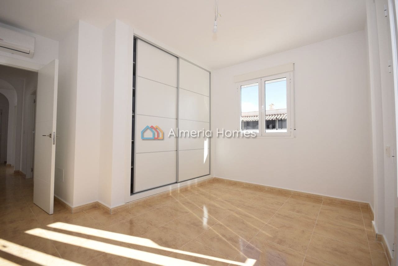 3 soveværelse Villa til salg i Arboleas med swimmingpool - € 265.000 (Ref: 8826163)