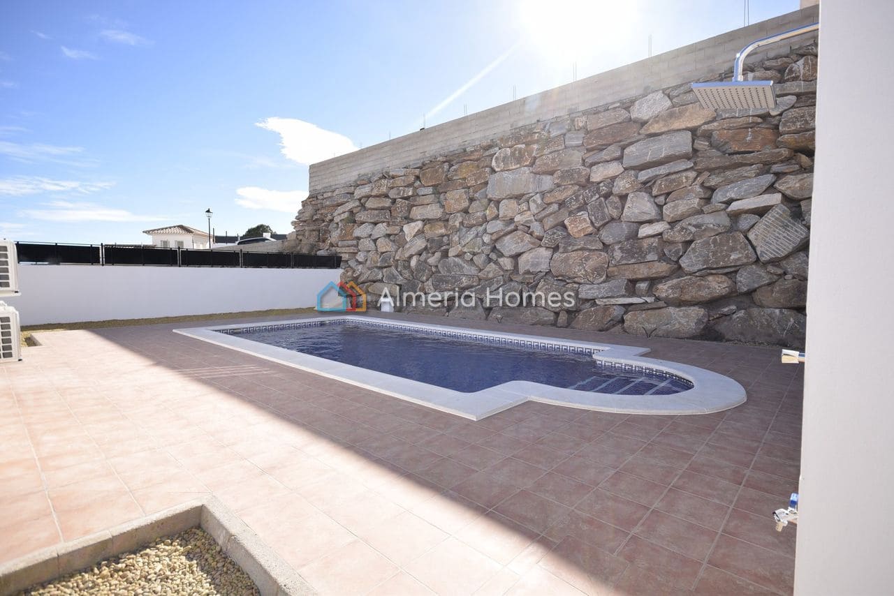 3 soveværelse Villa til salg i Arboleas med swimmingpool - € 265.000 (Ref: 8826163)