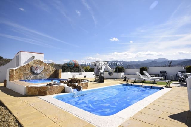 4 soveværelse Villa til salg i Serón med swimmingpool - € 374.995 (Ref: 8846639)