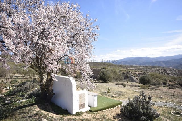 4 soveværelse Villa til salg i Serón med swimmingpool - € 374.995 (Ref: 8846639)