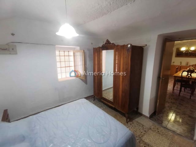 5 sypialnia Dom w skale na sprzedaż w Benamaurel - 50 000 € (Ref: 8852999)
