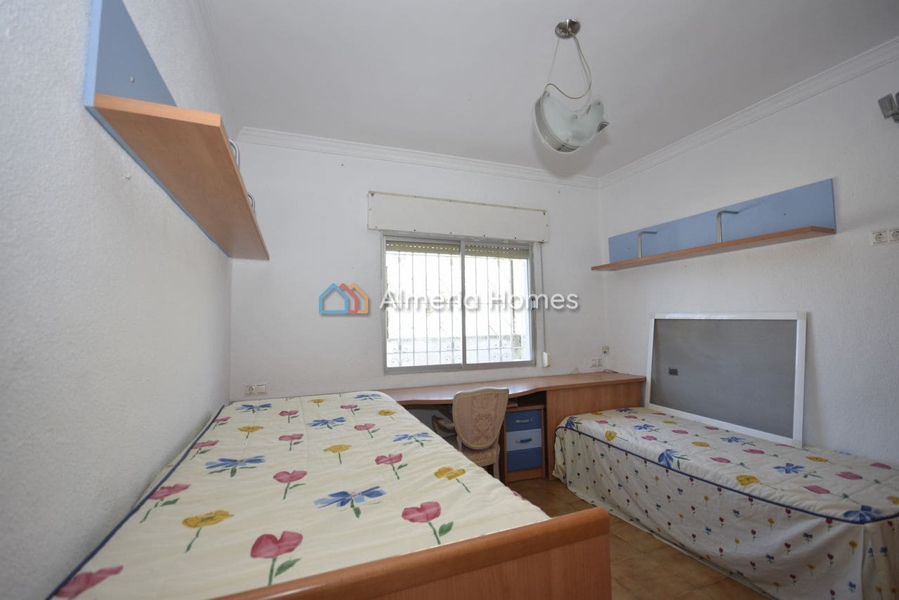 6 Zimmer Gewerbe zu verkaufen in Albanchez - 249.995 € (Ref: 8905759)