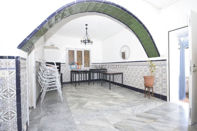 6 quarto Comercial para venda em Albanchez - 249 995 € (Ref: 8905759)