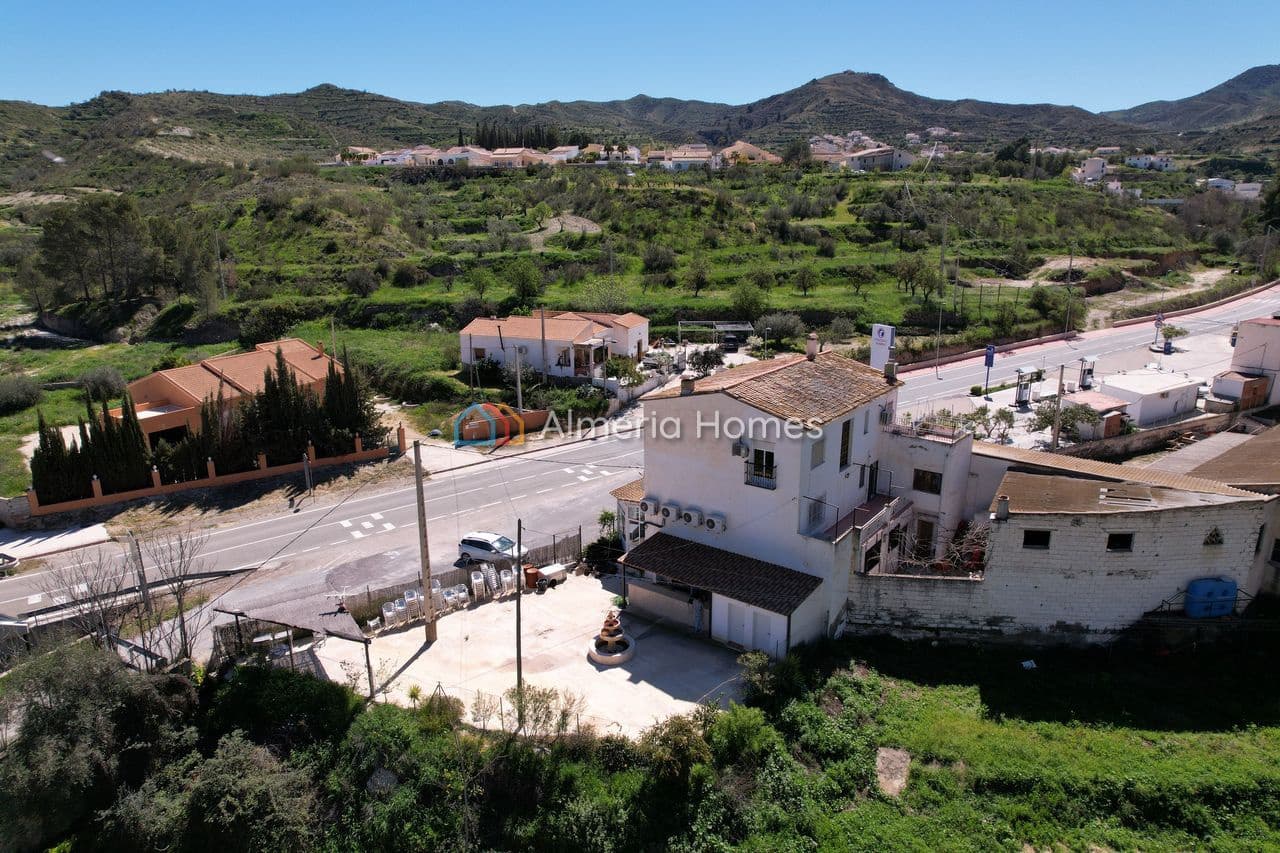 6 Zimmer Gewerbe zu verkaufen in Albanchez - 249.995 € (Ref: 8905759)