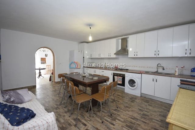 10 camera da letto Finca/Casa di Campagna in vendita in Albox con garage - 165.000 € (Rif: 8906290)