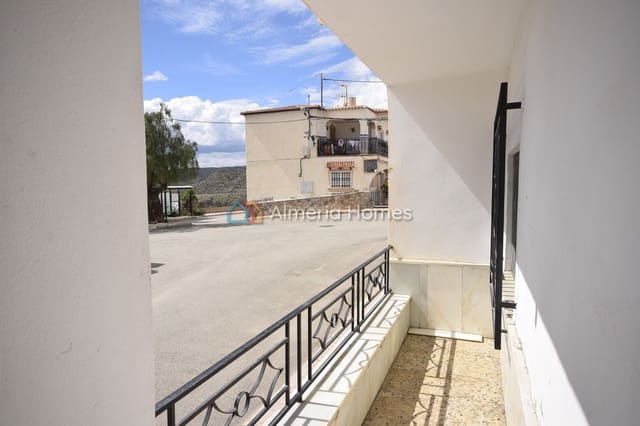 4 camera da letto Casa in vendita in Santopétar, Taberno - 89.000 € (Rif: 8920240)