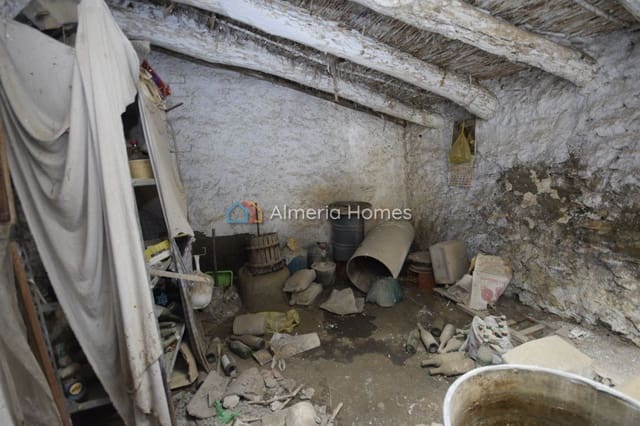 1 camera da letto Casa in vendita in Santopétar, Taberno - 35.000 € (Rif: 8920849)