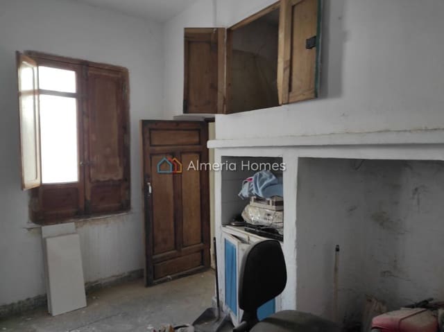 3 soveværelse Byhus til salg i Tíjola - € 40.000 (Ref: 8925085)