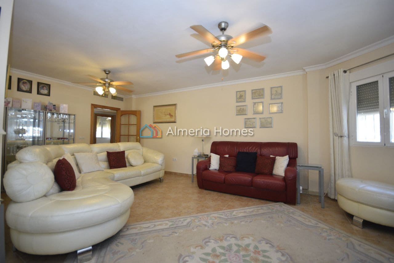 5 sovrum Villa till salu i Arboleas med pool - 369 995 € (Ref: 8927622)