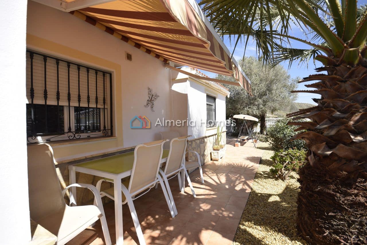 5 sovrum Villa till salu i Arboleas med pool - 369 995 € (Ref: 8927622)