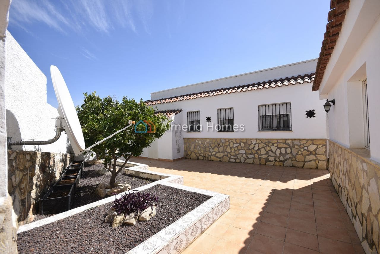 5 sovrum Villa till salu i Arboleas med pool - 369 995 € (Ref: 8927622)