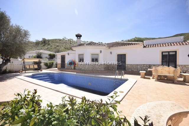 5 soveværelse Villa til salg i Arboleas med swimmingpool - € 369.995 (Ref: 8927622)