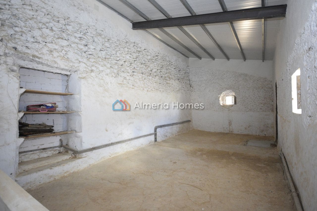 6 soveværelse Byhus til salg i Chirivel med garage - € 124.500 (Ref: 8981677)