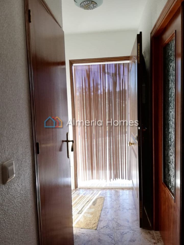 3 soveværelse Byhus til salg i Urracal - € 80.000 (Ref: 8992992)