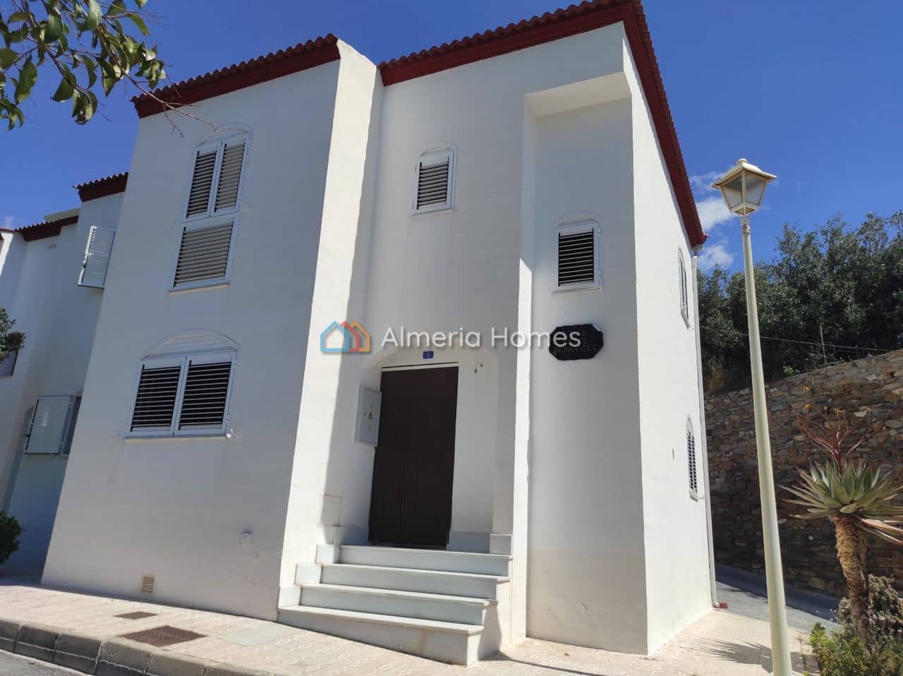 3 soveværelse Byhus til salg i Urracal - € 80.000 (Ref: 8992992)