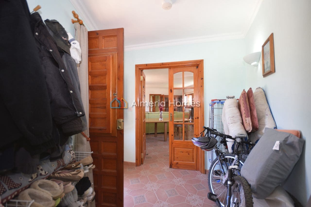 4 slaapkamer Villa te koop in Seron - € 160.000 (Ref: 9004176)