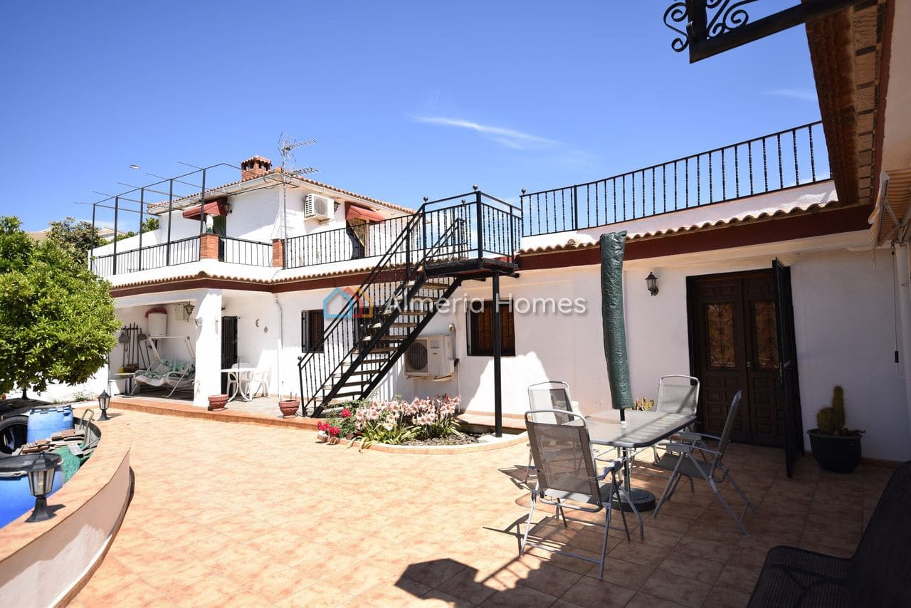 4 slaapkamer Villa te koop in Seron - € 160.000 (Ref: 9004176)