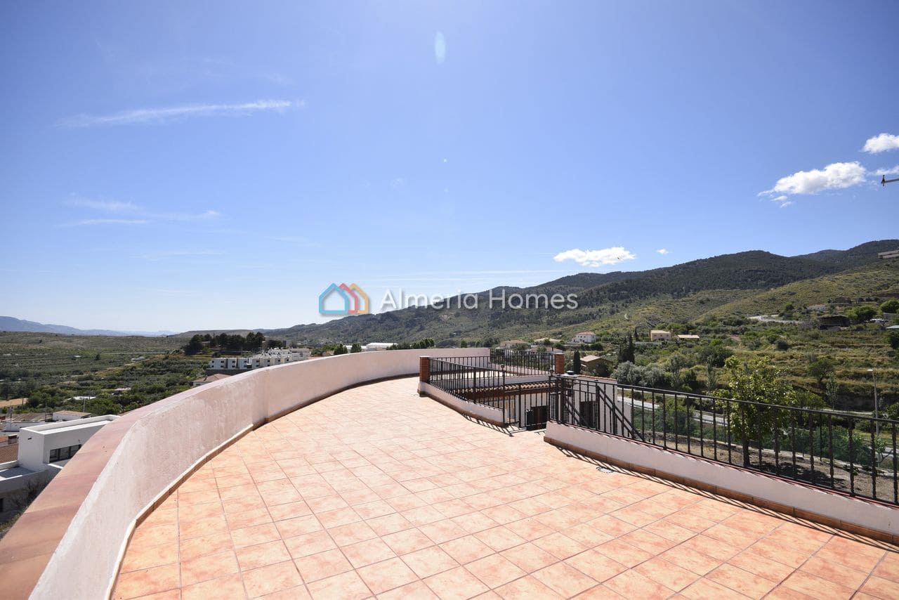 4 slaapkamer Villa te koop in Seron - € 160.000 (Ref: 9004176)