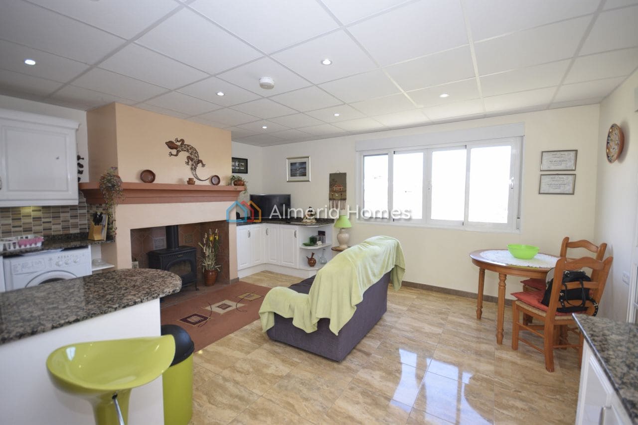 4 slaapkamer Villa te koop in Seron - € 160.000 (Ref: 9004176)