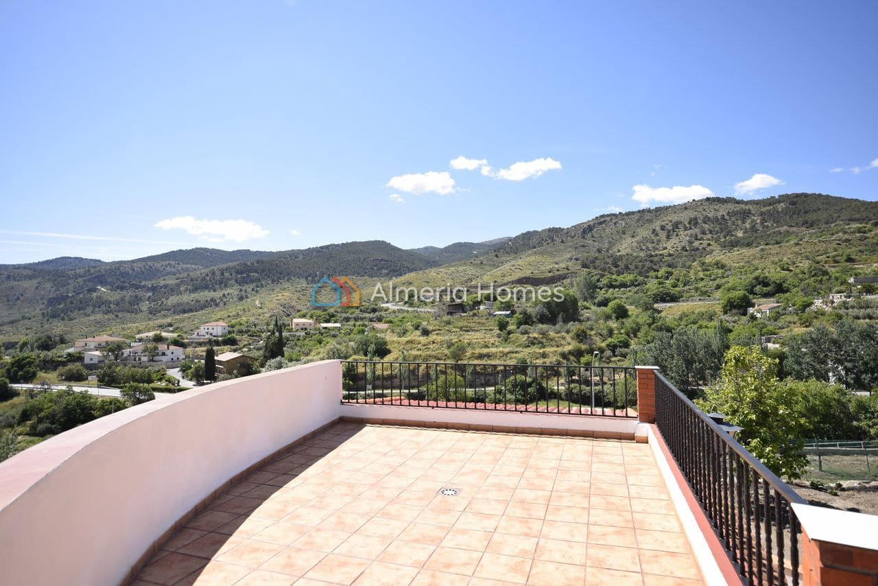 4 slaapkamer Villa te koop in Seron - € 160.000 (Ref: 9004176)