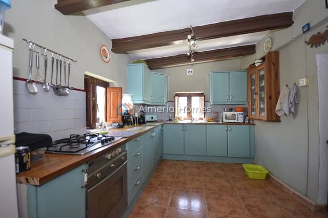 4 sovrum Villa till salu i Albox med pool - 179 995 € (Ref: 9019211)