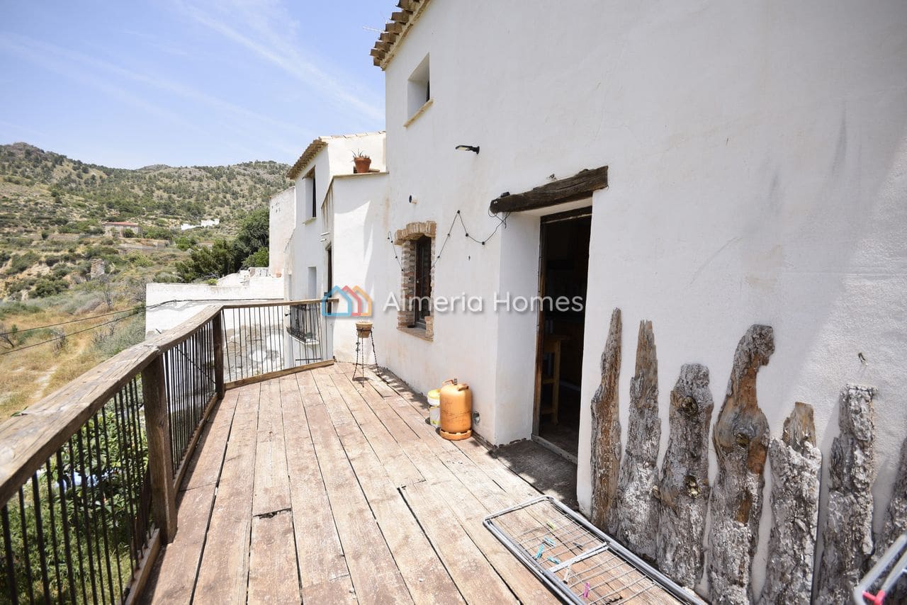 5 soveværelse Byhus til salg i Urracal - € 50.000 (Ref: 9061808)