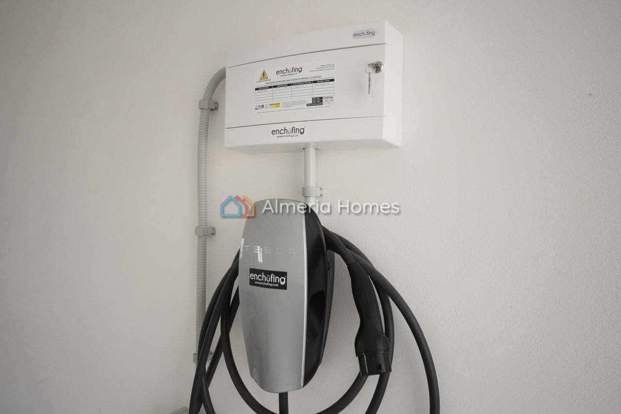 4 bedroom Finca/Country House for sale in Albox with pool - € 399,000 (Ref: 9063417)