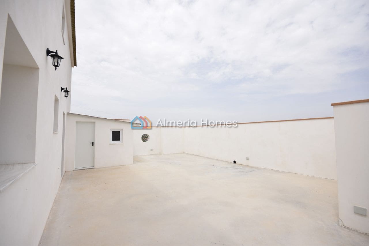 4 bedroom Finca/Country House for sale in Albox with pool - € 399,000 (Ref: 9063417)