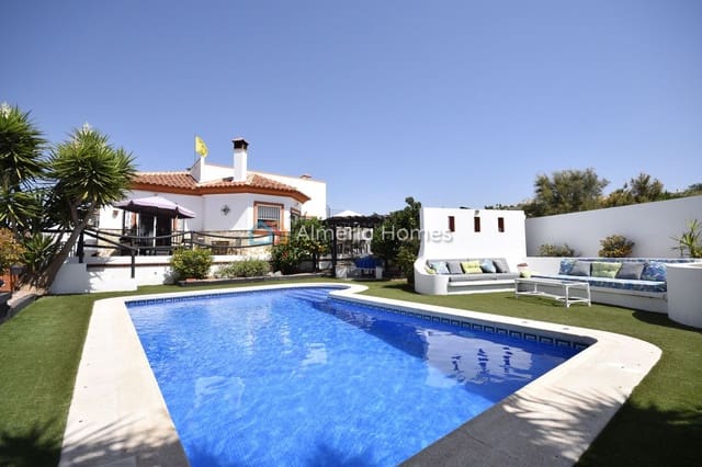 3 soveværelse Villa til salg i Arboleas med swimmingpool - € 234.995 (Ref: 9123829)