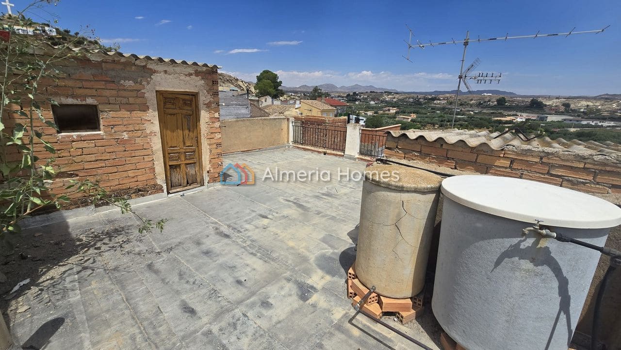 5 soveværelse Byhus til salg i Albox - € 49.000 (Ref: 9162939)