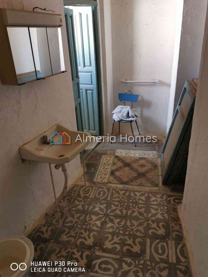 8 soveværelse Byhus til salg i Seron - € 69.000 (Ref: 9186114)