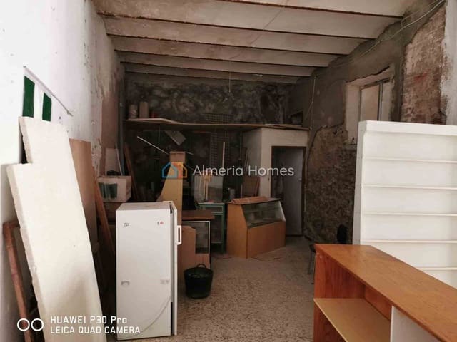 8 soveværelse Byhus til salg i Serón - € 69.000 (Ref: 9186114)