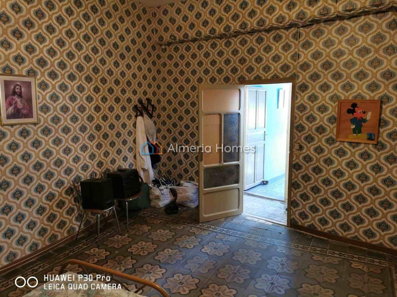 8 soveværelse Byhus til salg i Seron - € 69.000 (Ref: 9186114)