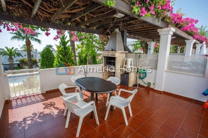 5 soverom Hus til salgs i Mojacar med svømmebasseng - € 325 000 (Ref: 9186220)