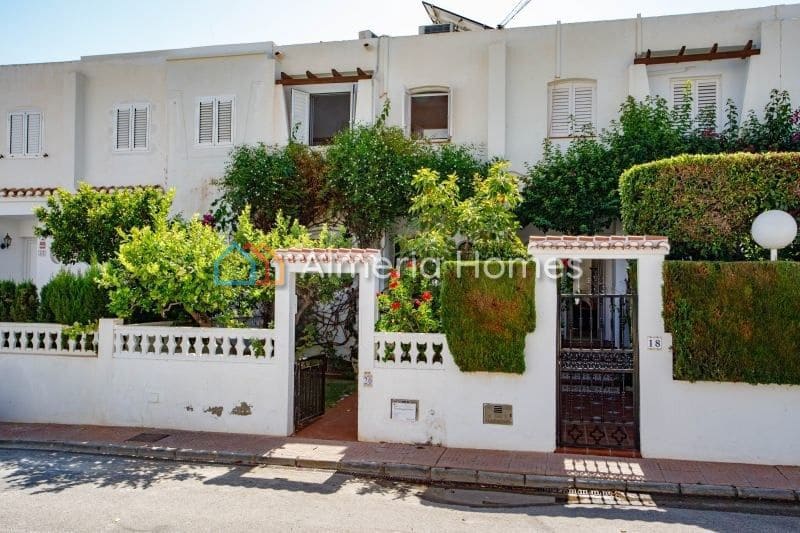 5 soverom Hus til salgs i Mojacar med svømmebasseng - € 325 000 (Ref: 9186220)