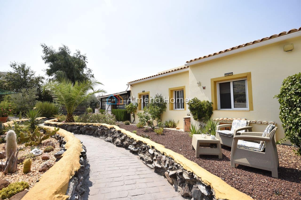 3 soveværelse Villa til salg i Albox med swimmingpool - € 324.995 (Ref: 9187701)