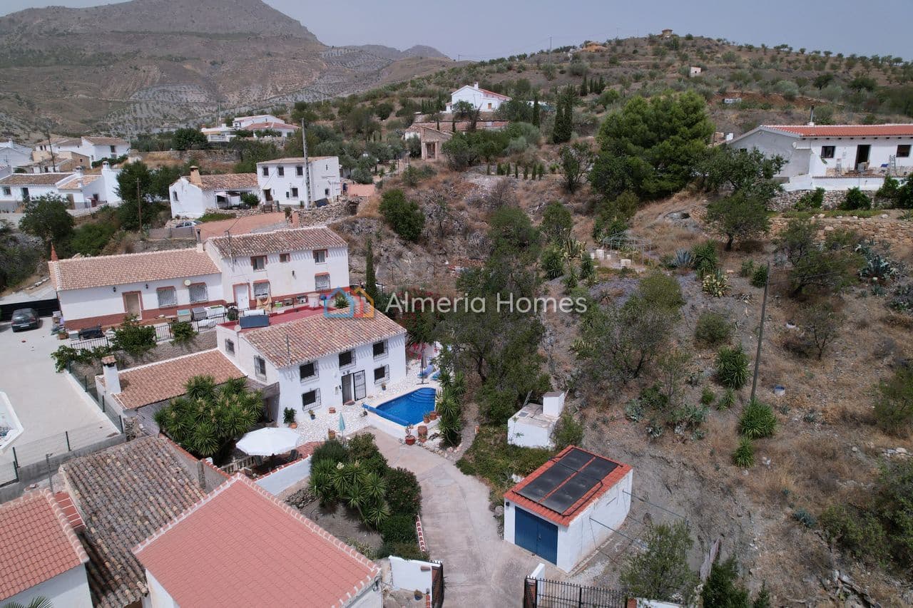 4 sovrum Finca/Hus på landet till salu i Albox med pool - 225 000 € (Ref: 9197074)