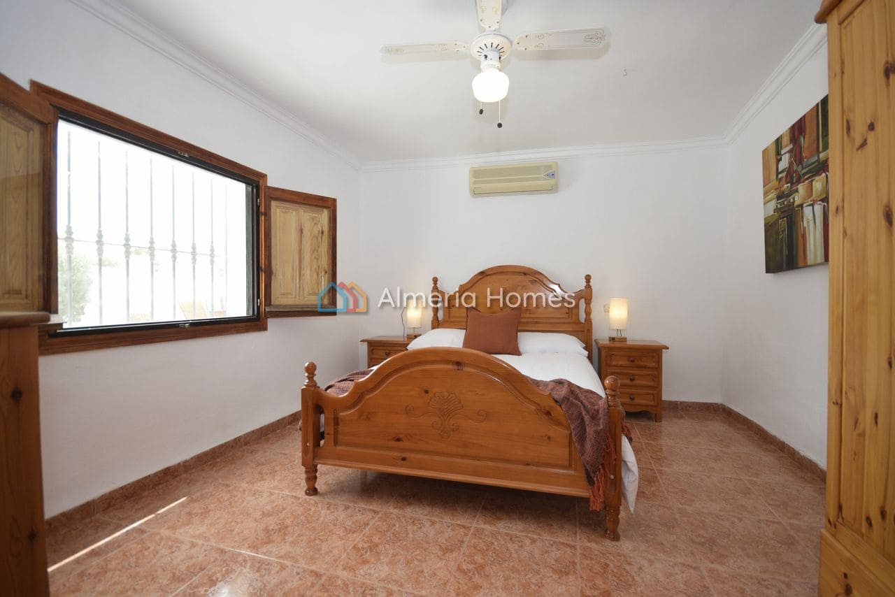 4 sovrum Finca/Hus på landet till salu i Albox med pool - 225 000 € (Ref: 9197074)