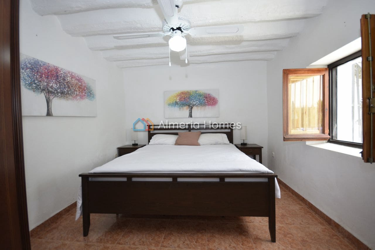 4 sovrum Finca/Hus på landet till salu i Albox med pool - 225 000 € (Ref: 9197074)