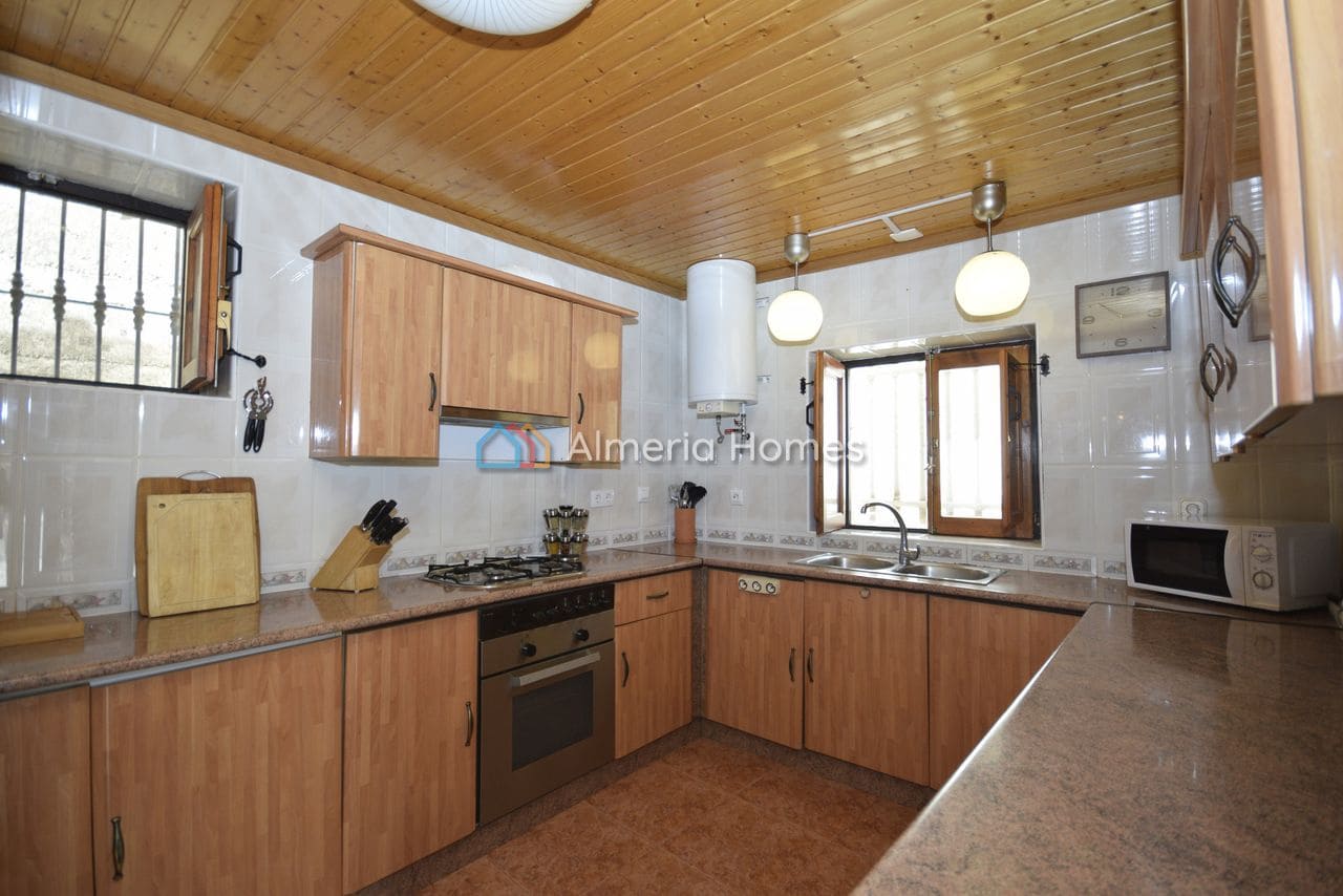 4 sovrum Finca/Hus på landet till salu i Albox med pool - 225 000 € (Ref: 9197074)