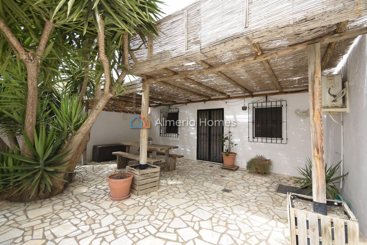 4 sovrum Finca/Hus på landet till salu i Albox med pool - 225 000 € (Ref: 9197074)