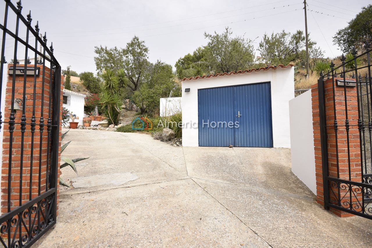 4 sovrum Finca/Hus på landet till salu i Albox med pool - 225 000 € (Ref: 9197074)