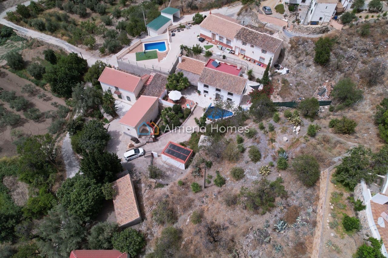 4 sovrum Finca/Hus på landet till salu i Albox med pool - 225 000 € (Ref: 9197074)