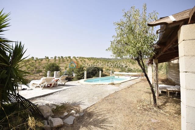 6 soveværelse Finca/Landehus til salg i Oria med swimmingpool - € 199.950 (Ref: 9199996)