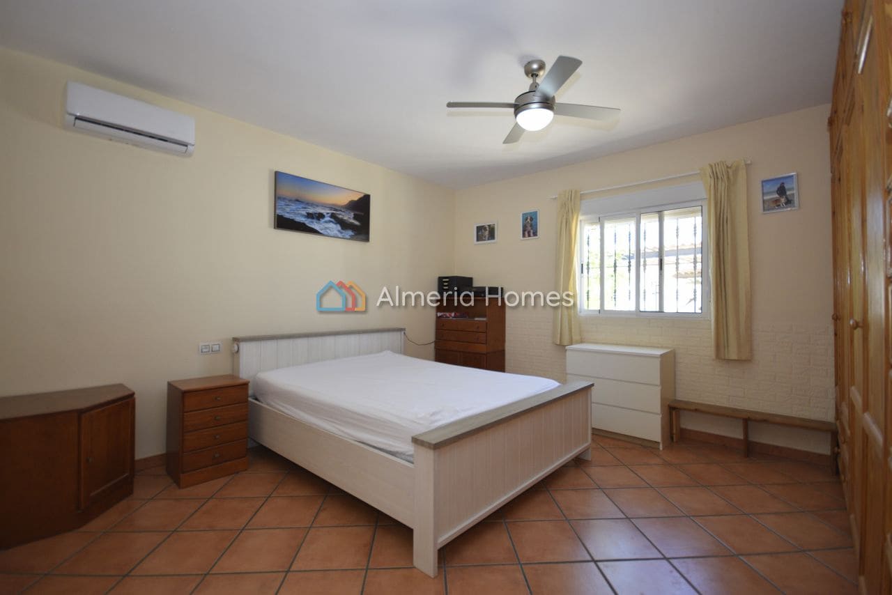 3 sovrum Villa till salu i Cantoria med pool garage - 239 995 € (Ref: 9203307)